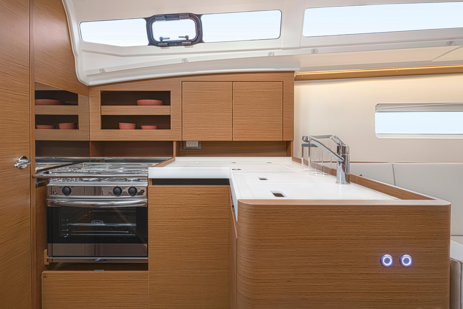 Galerie Details: Jeanneau Sun Odyssey 380 - Bild 6
