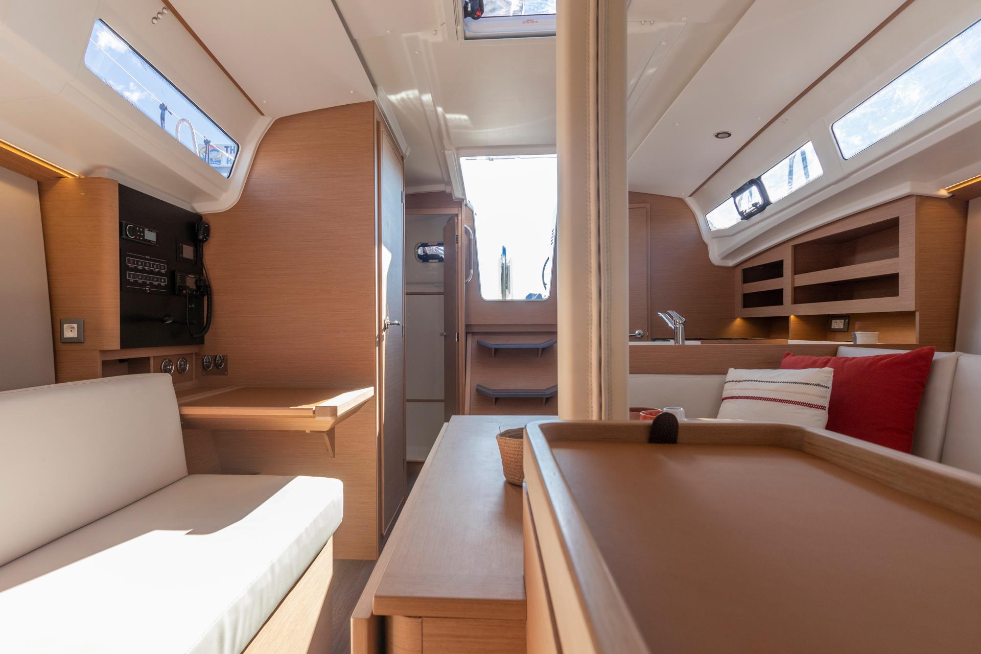Galerie Details: Jeanneau Sun Odyssey 380 - Bild 8
