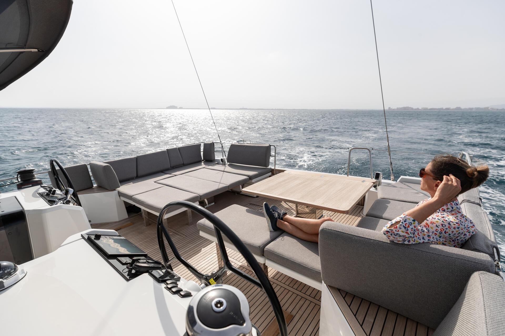 Galerie Details: Jeanneau Yachts 55 - Bild 1