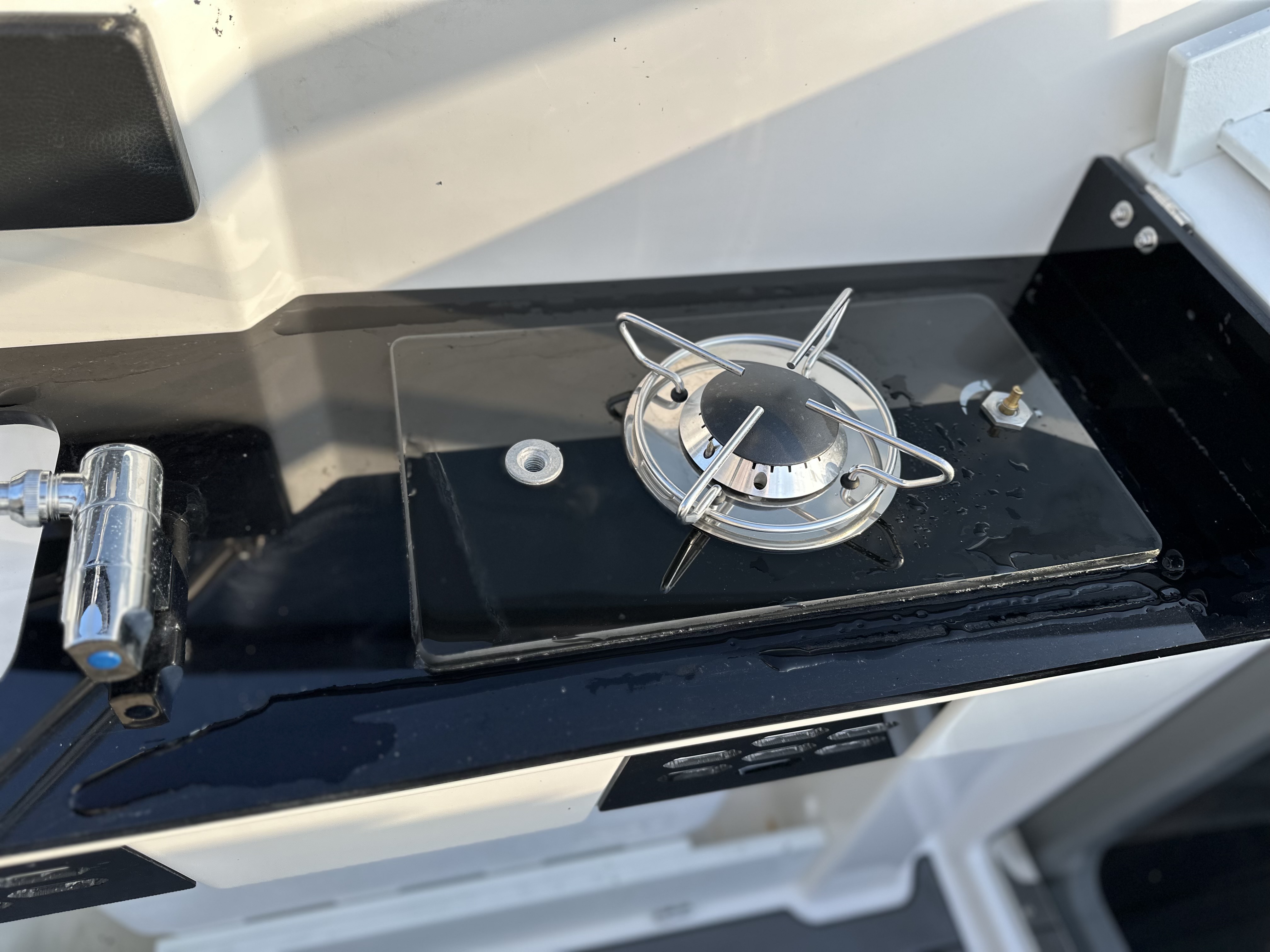 Galerie Übersicht: Karnic CS700 S Cabin Cruiser - Bild 16