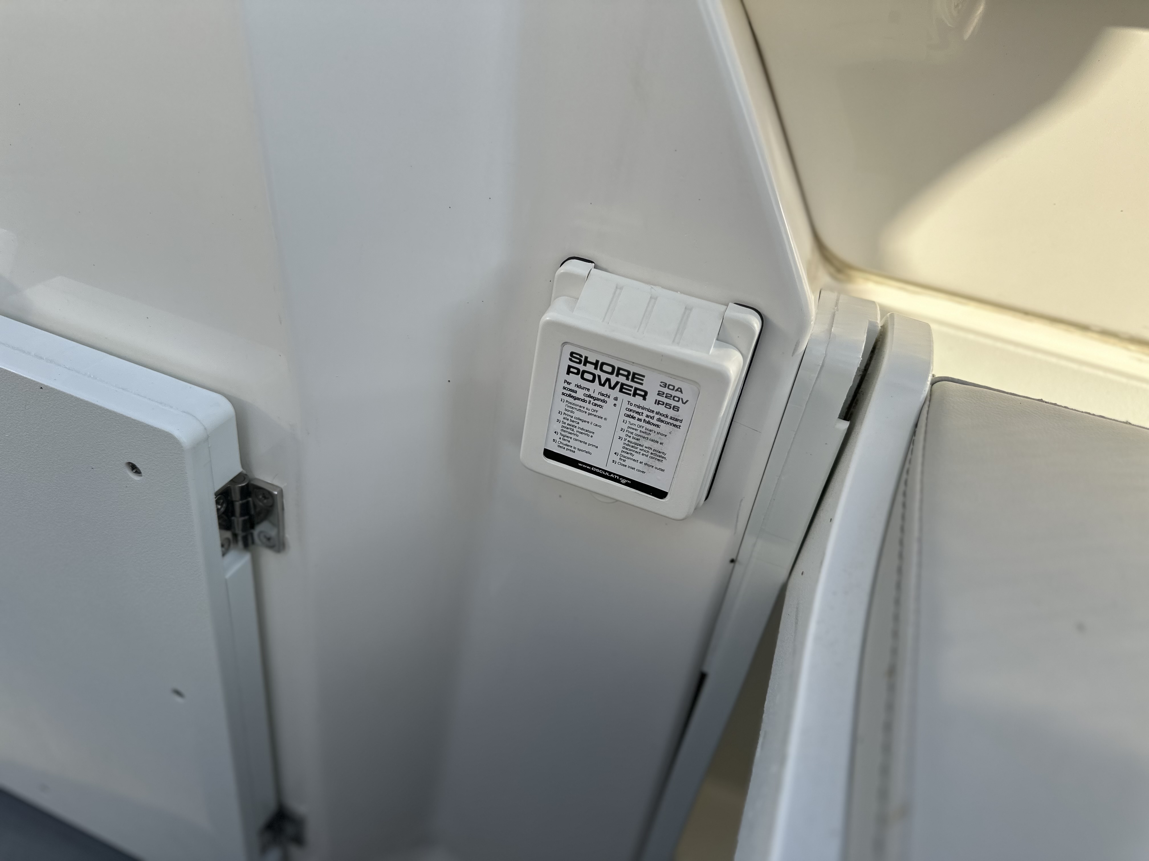 Galerie Übersicht: Karnic CS700 S Cabin Cruiser - Bild 18