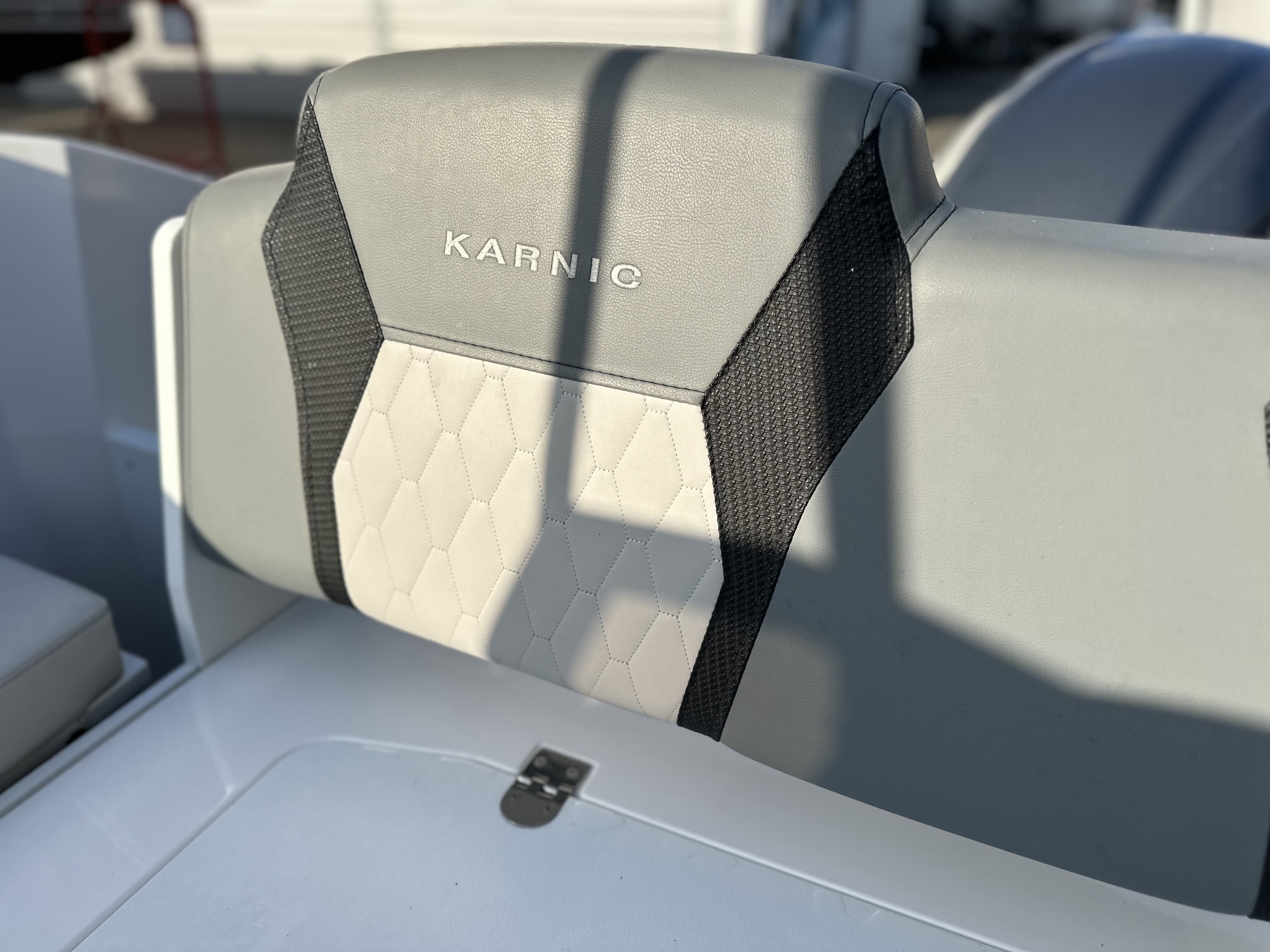 Galerie Übersicht: Karnic CS700 S Cabin Cruiser - Bild 19