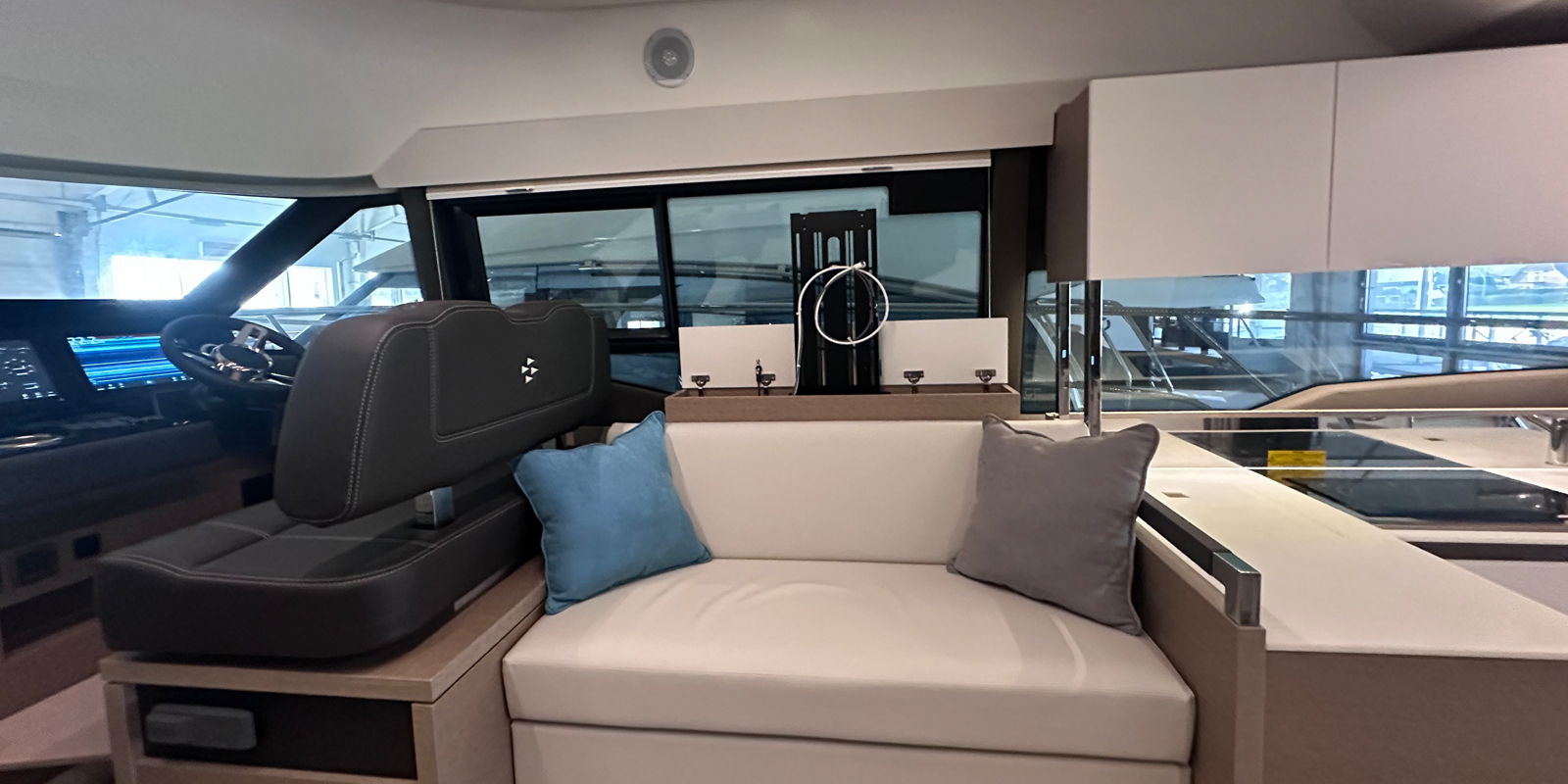 Galerie Übersicht: Prestige Yachts Prestige 460 - Bild 18