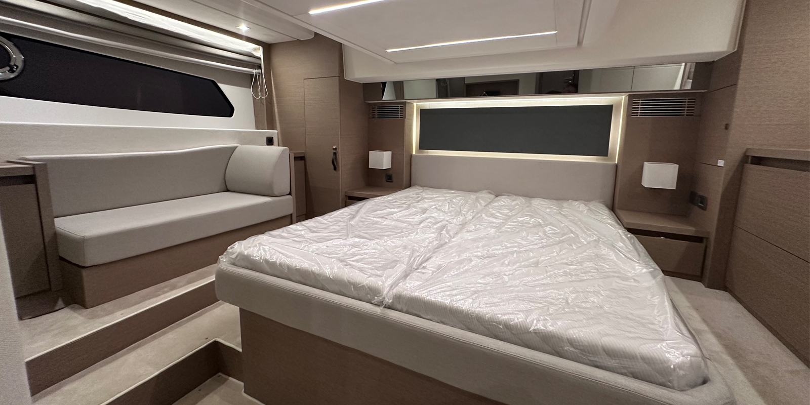 Galerie Übersicht: Prestige Yachts Prestige 460 - Bild 30