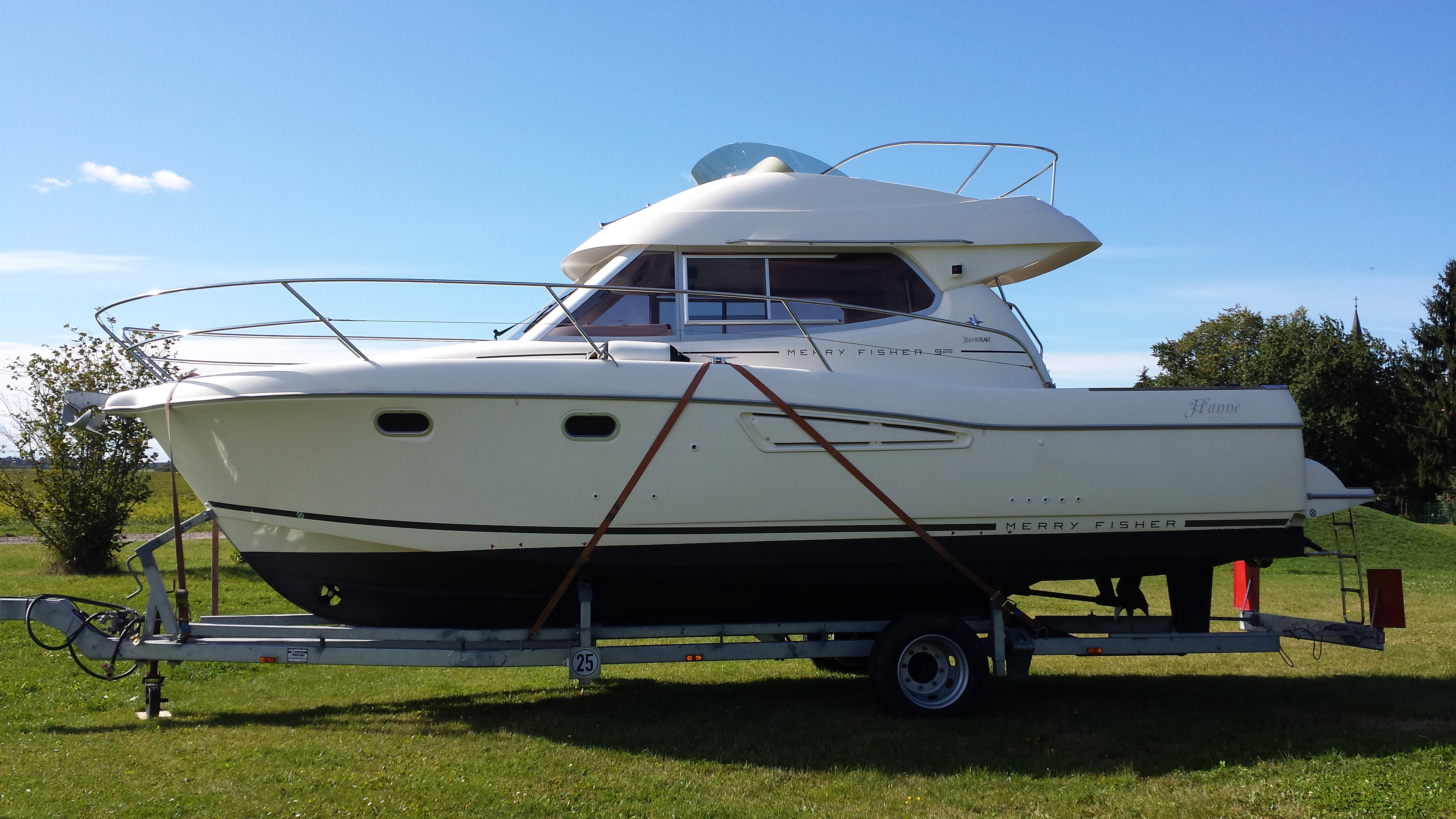 Jeanneau Merry Fisher 925 Fly