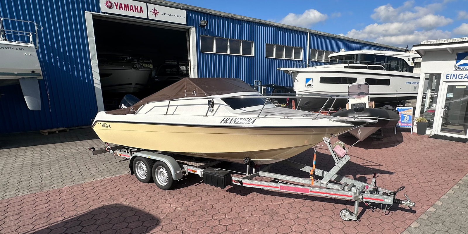 Kelt Blue Moon 205
