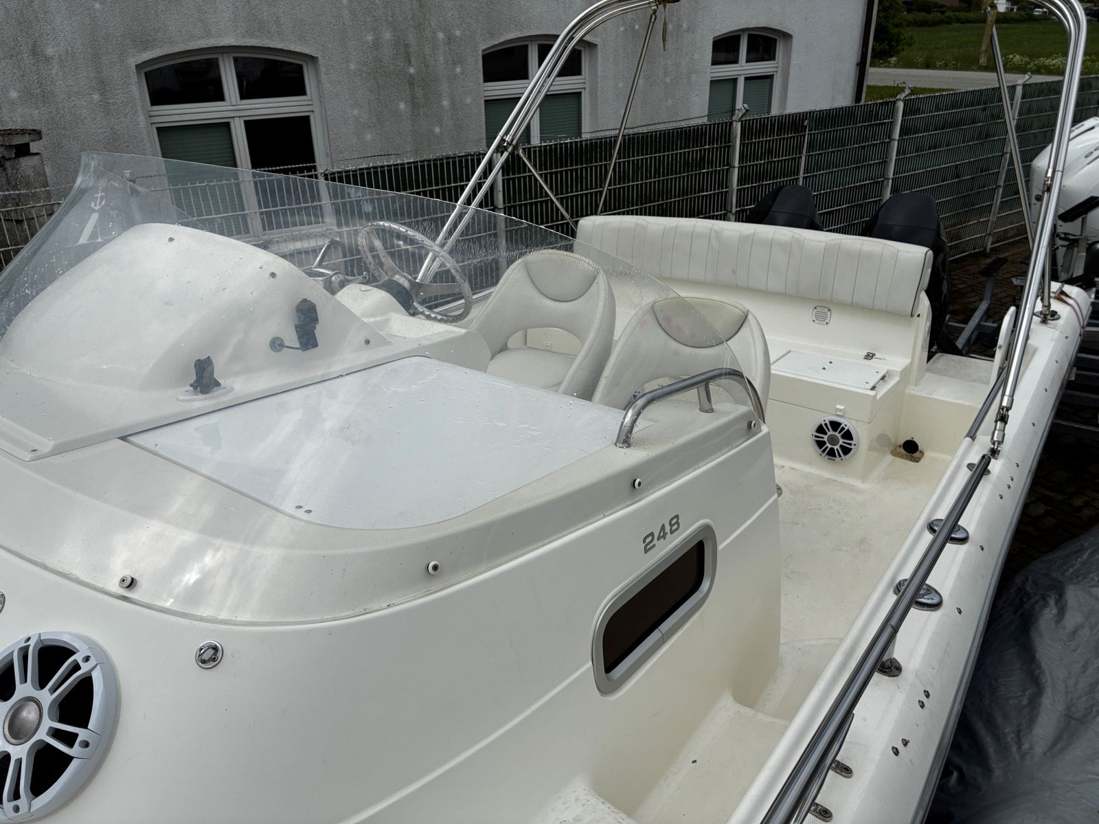 Galerie Übersicht: Kelt White Shark 248 SD - Bild 6