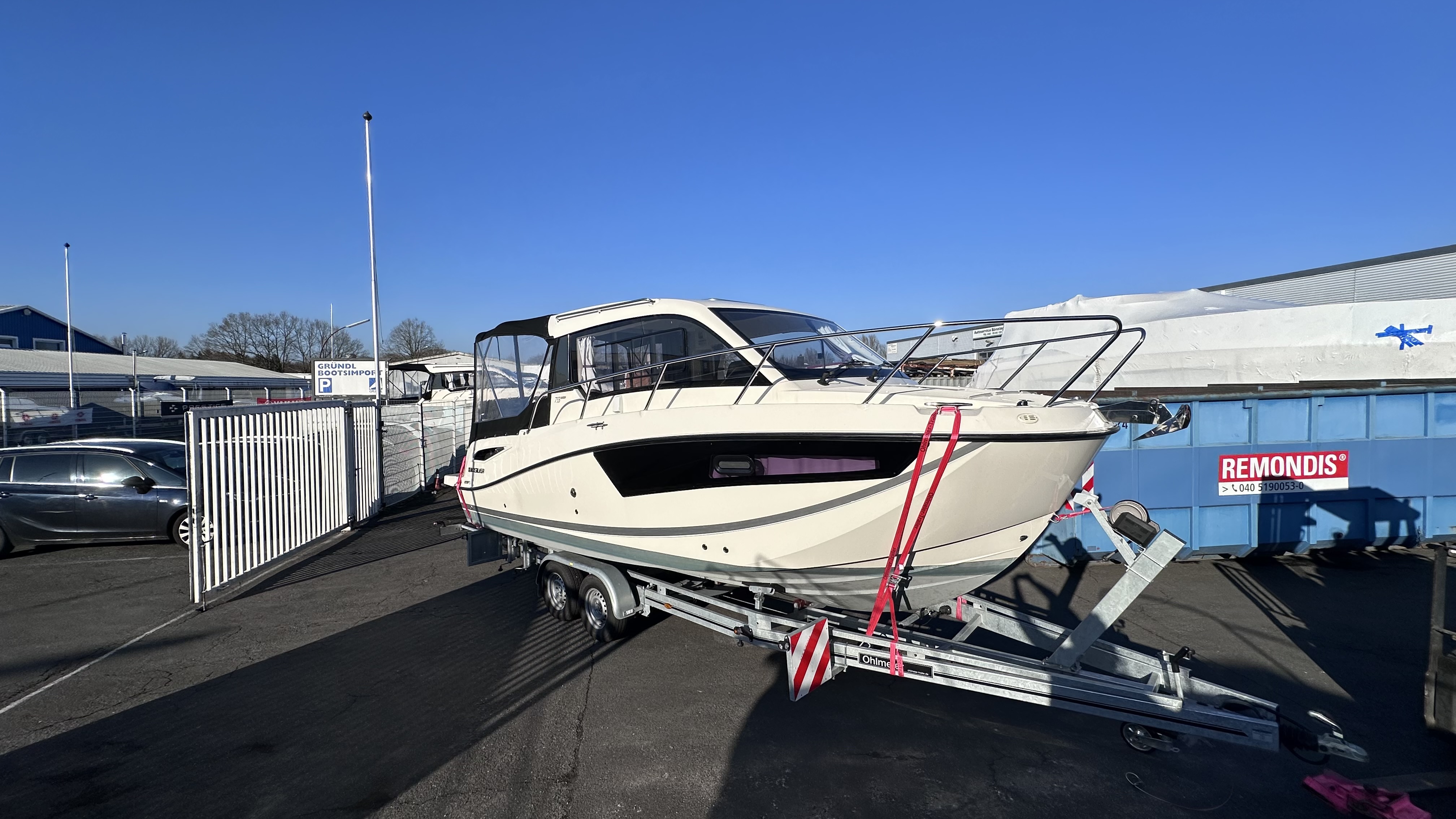 Quicksilver (Brunswick Marine) 755 Weekend