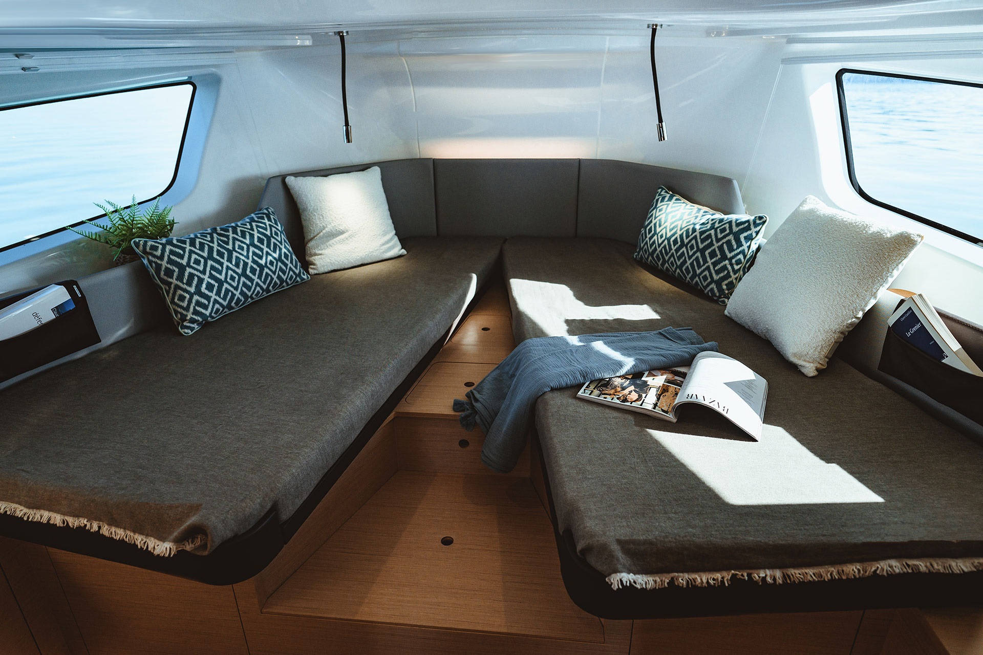 Galerie Übersicht: Delphia Yachts 10 Top Lounge - Bild 11