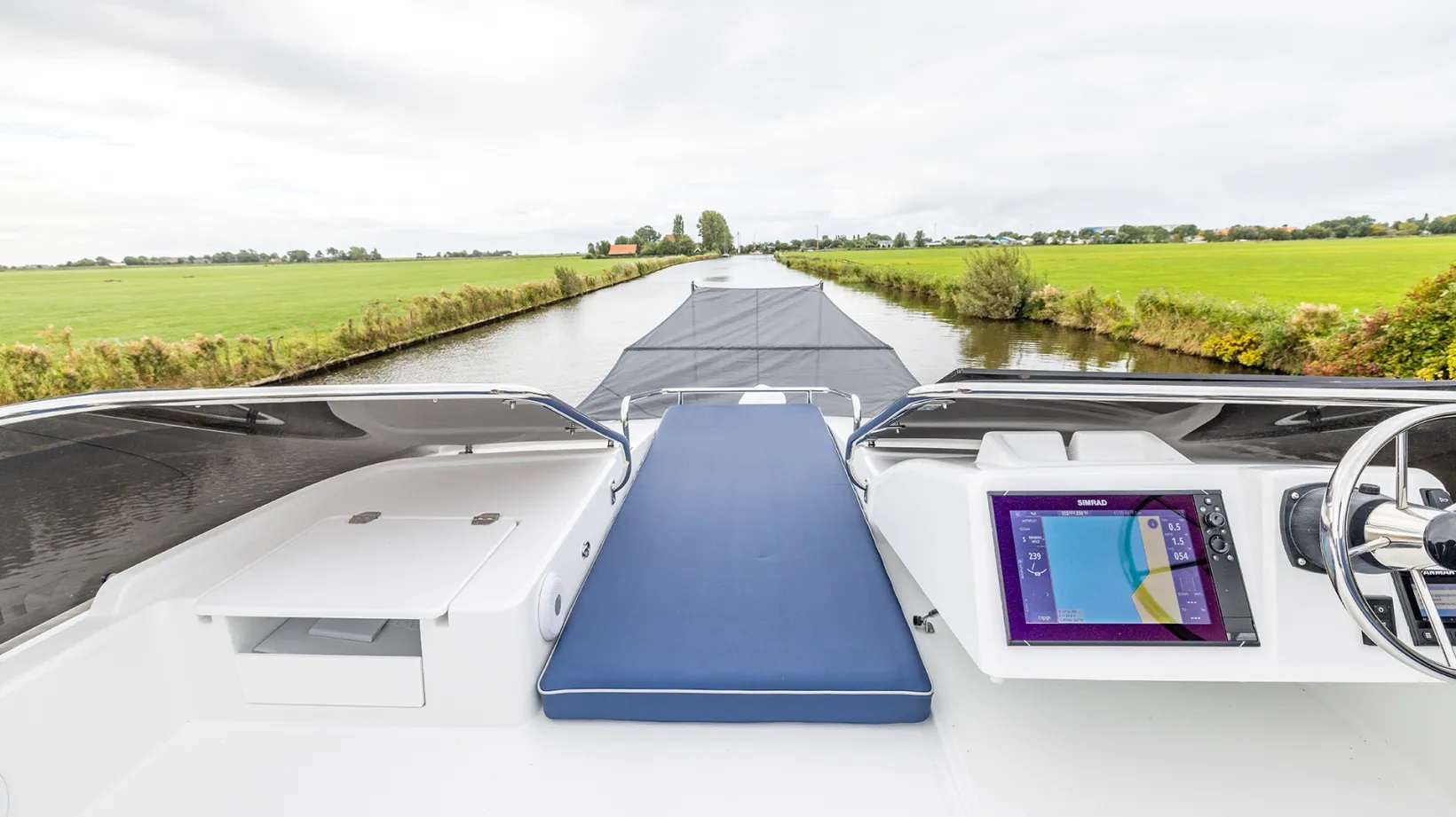 Galerie Übersicht: Delphia Yachts 11 FlyLounge Elektro - Bild 15