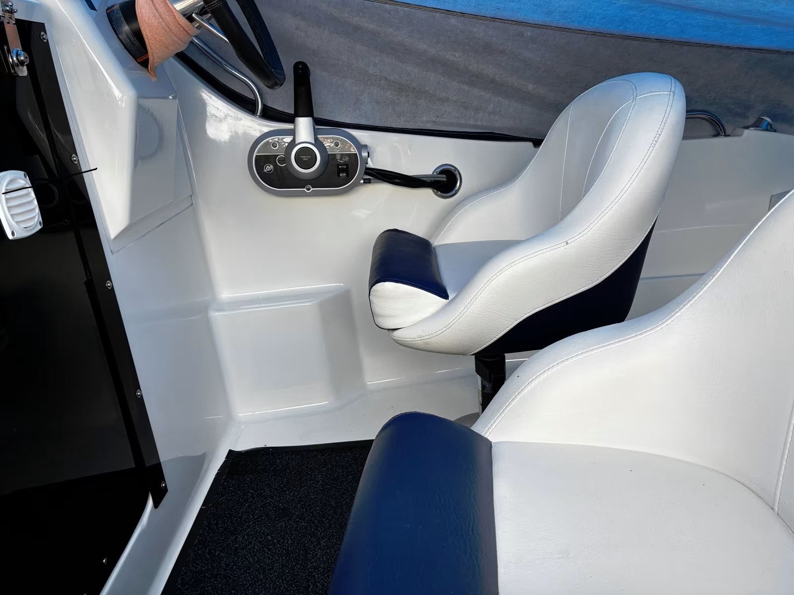 Galerie Übersicht: Remus 550 Cabin - Bild 8
