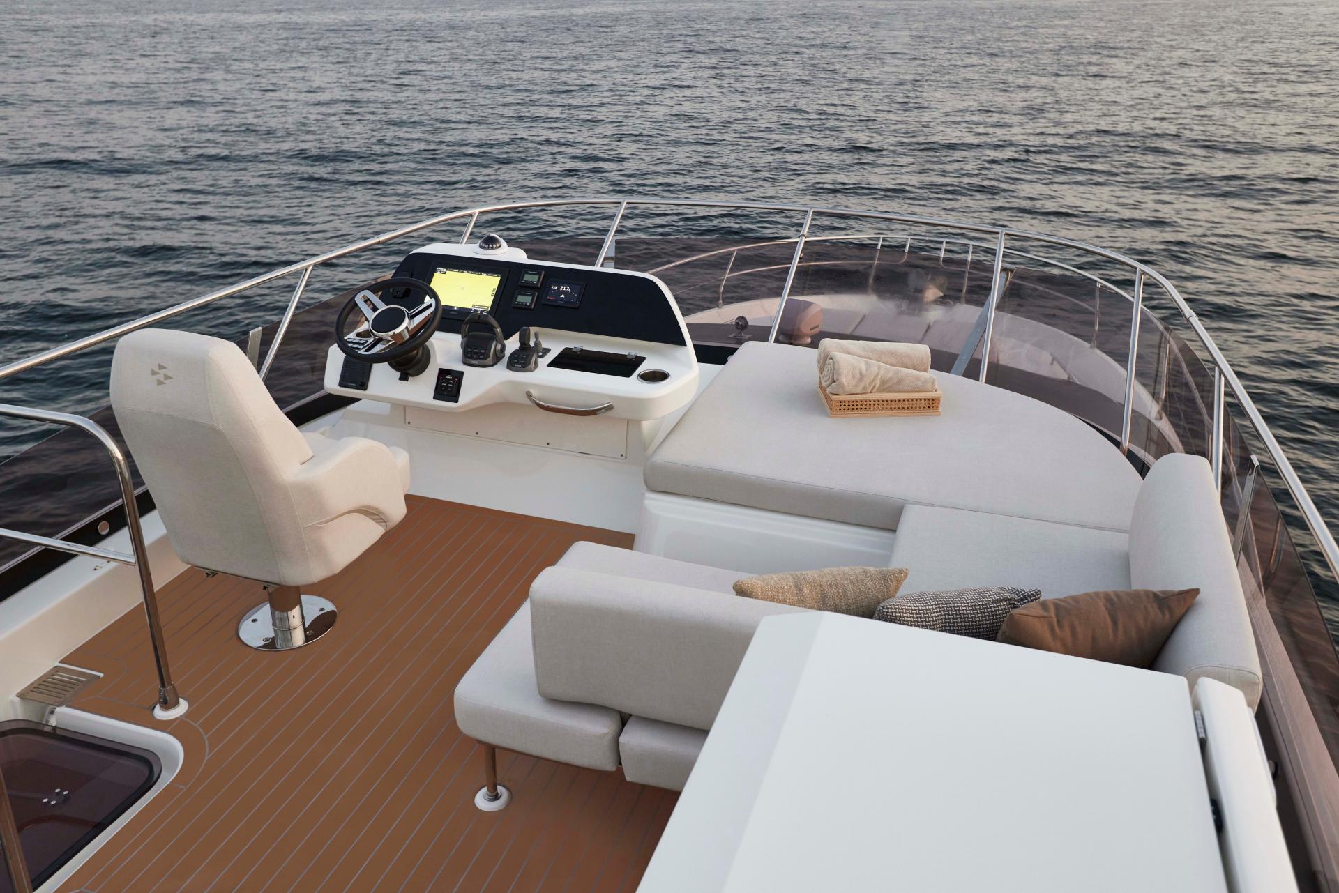 Galerie Übersicht: Prestige Yachts F4.9 - Bild 6