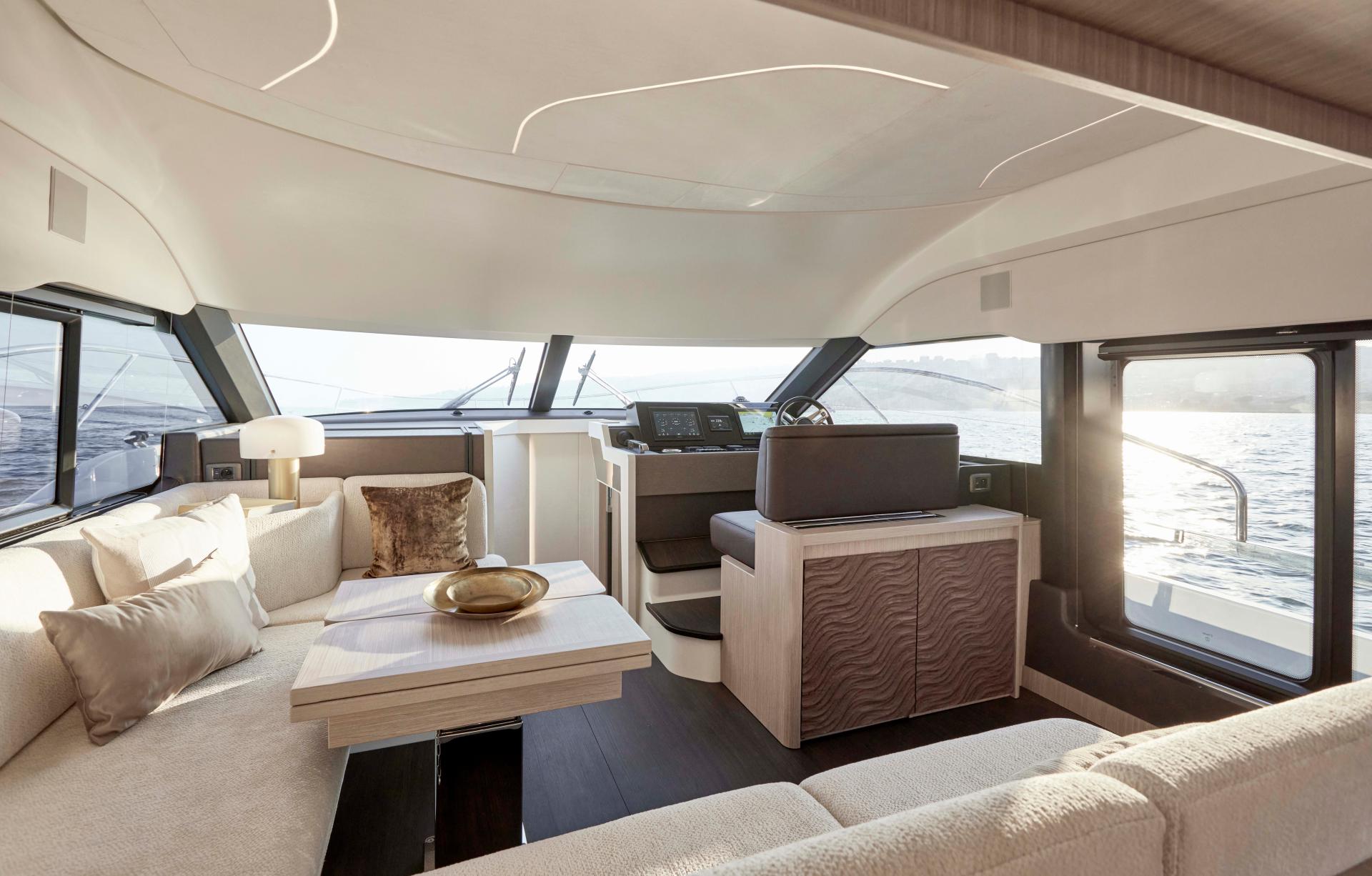 Galerie Übersicht: Prestige Yachts F4.9 - Bild 15