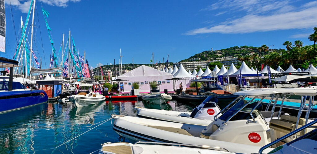 Cannes Yachting Festival hafen bild 04 port canto