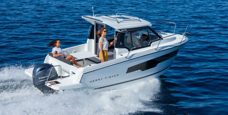 jeanneau merry fisher 605 serie 2 hero 1 02