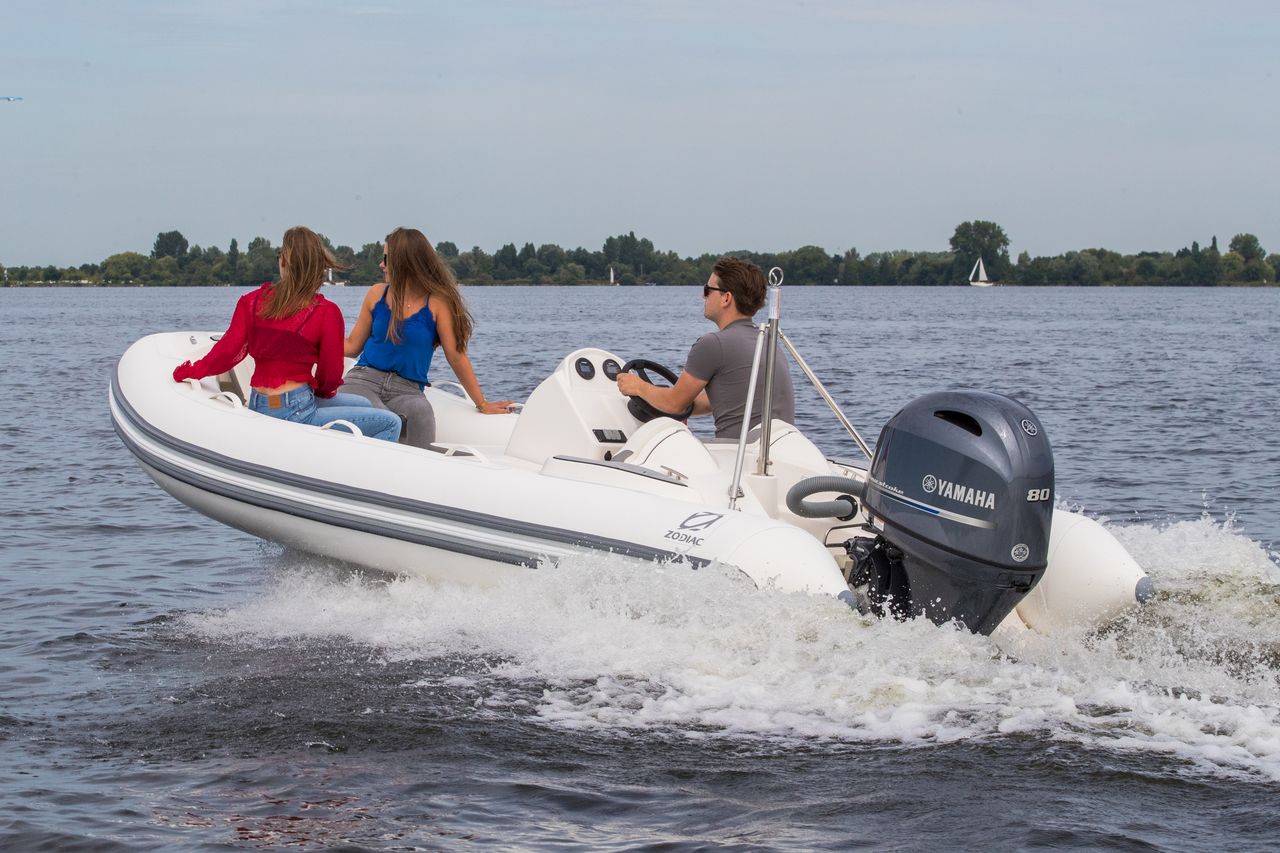 Zodiac Yachtline 490 bild t