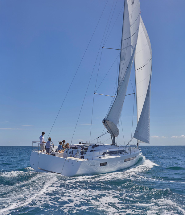 SUN ODYSSEY Reihe inn bild photo 003