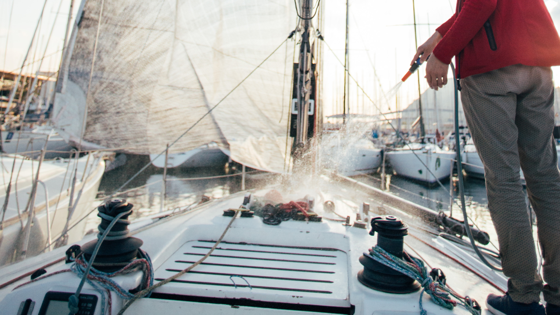 Boot reinigen: So bleibt Ihr Boot sauber, sicher und langlebig| Gründl Tipps & Tricks