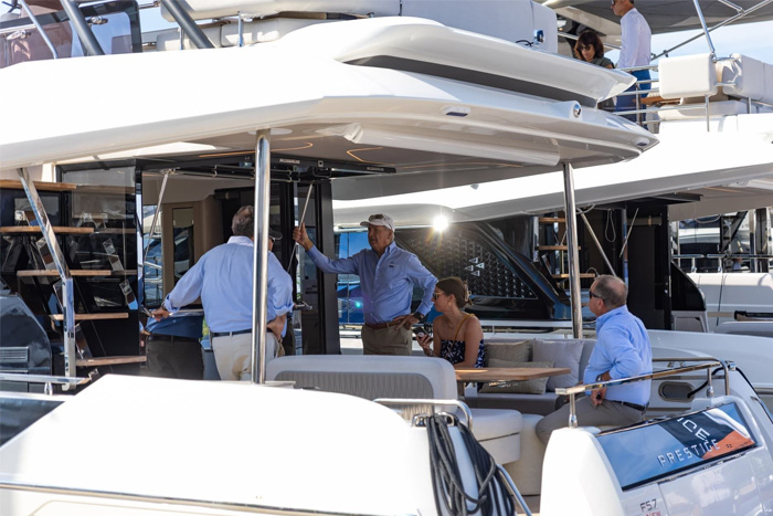 Prestige Yachts Signature Program bild 008