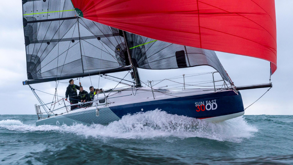 Jeanneau Sun Fast – Hochsee-Regattaboote für ambitionierte Segler