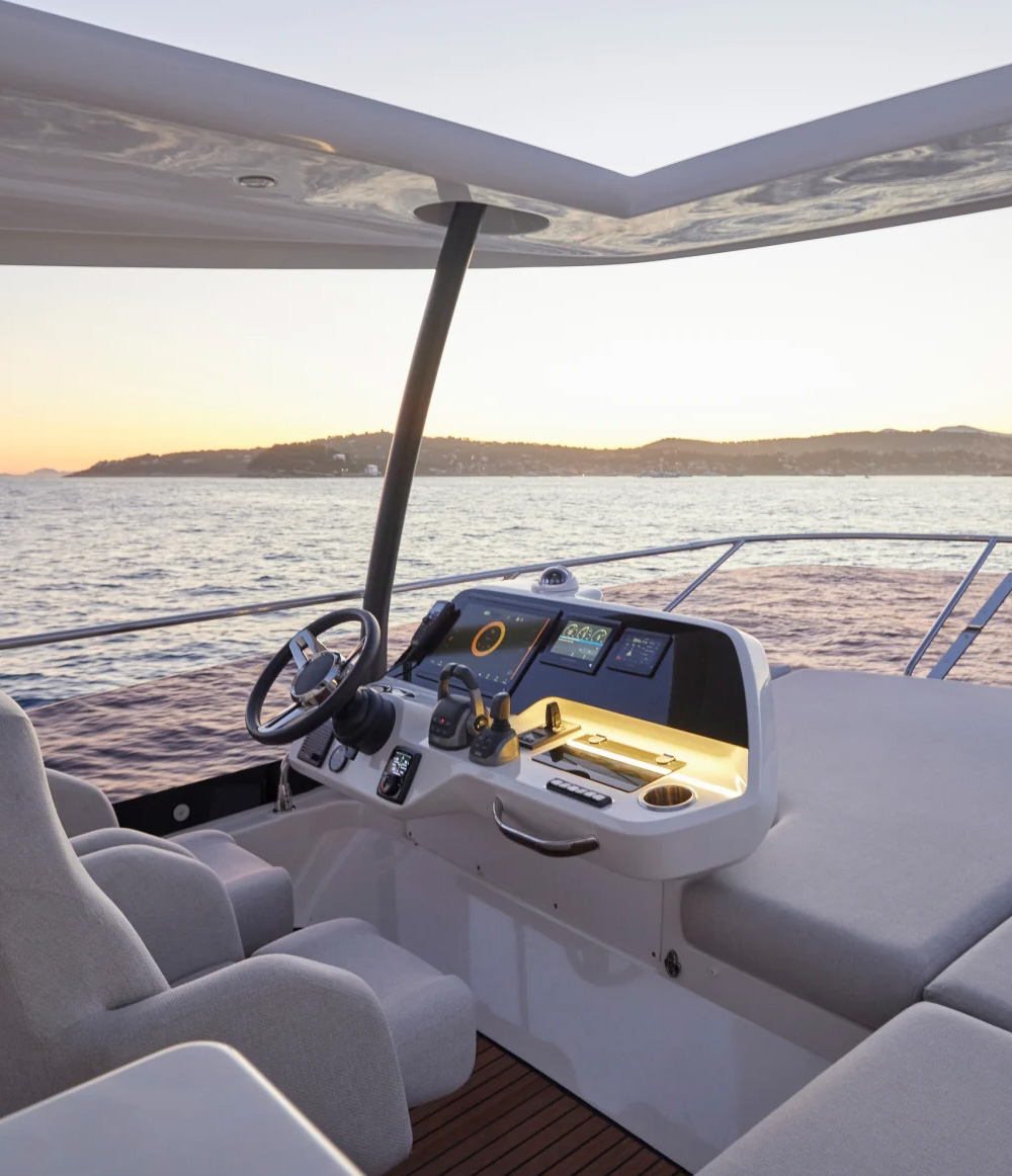 prestige F Line header bild 005