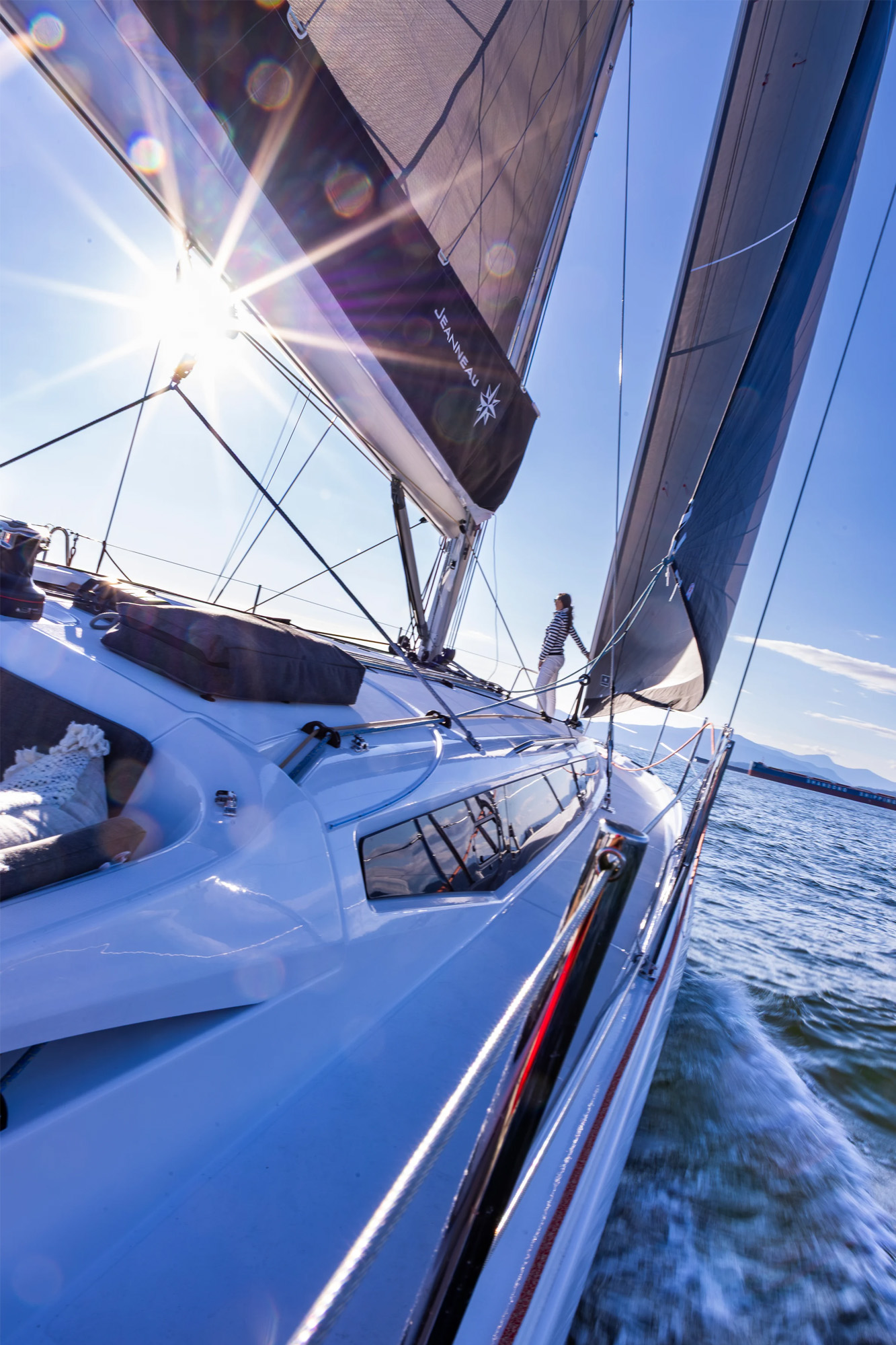 jeanneau sun odyssey 455 european yacht of the year 2027 005