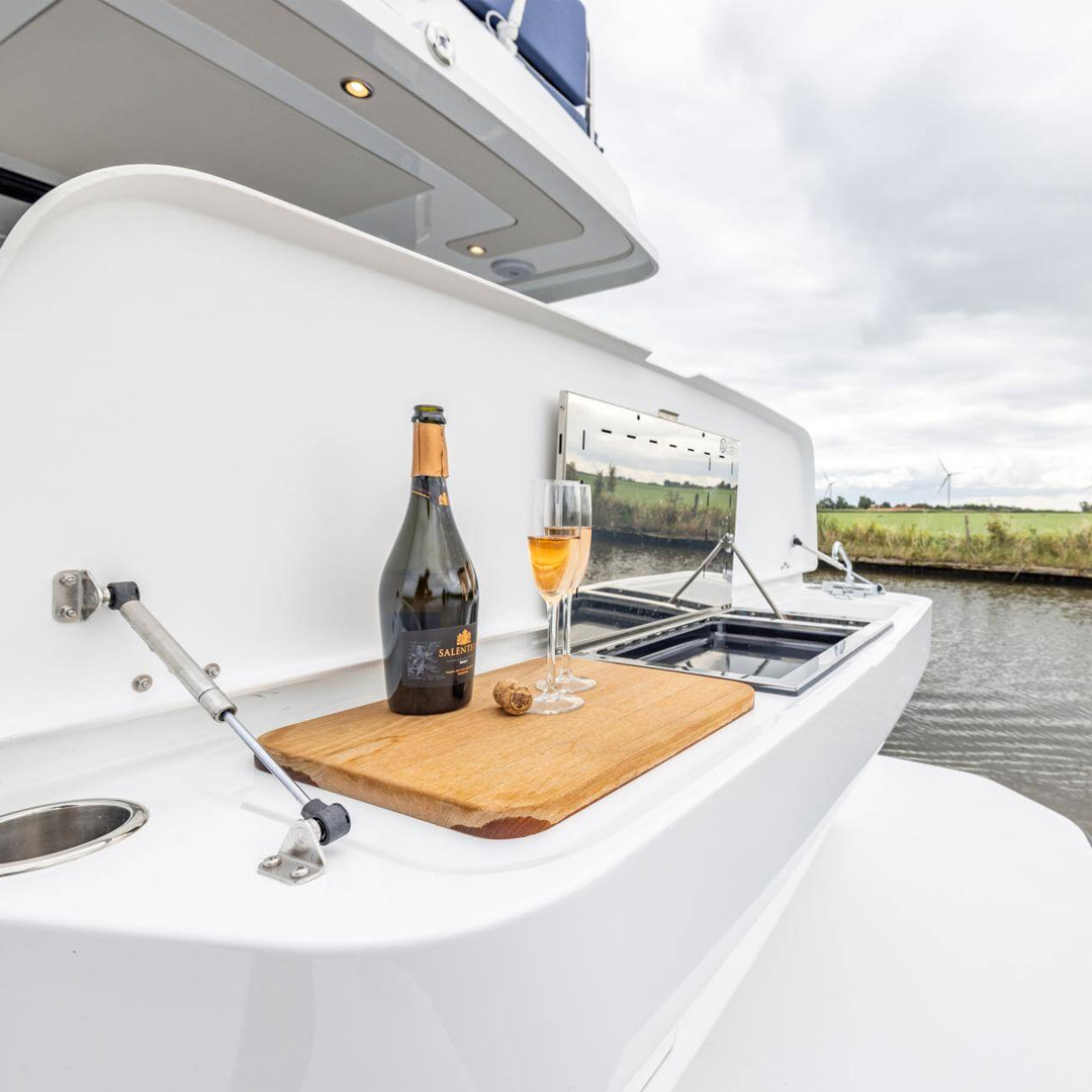 delphia 2027 neue motoren elektro hybrid yachten bild 00 010